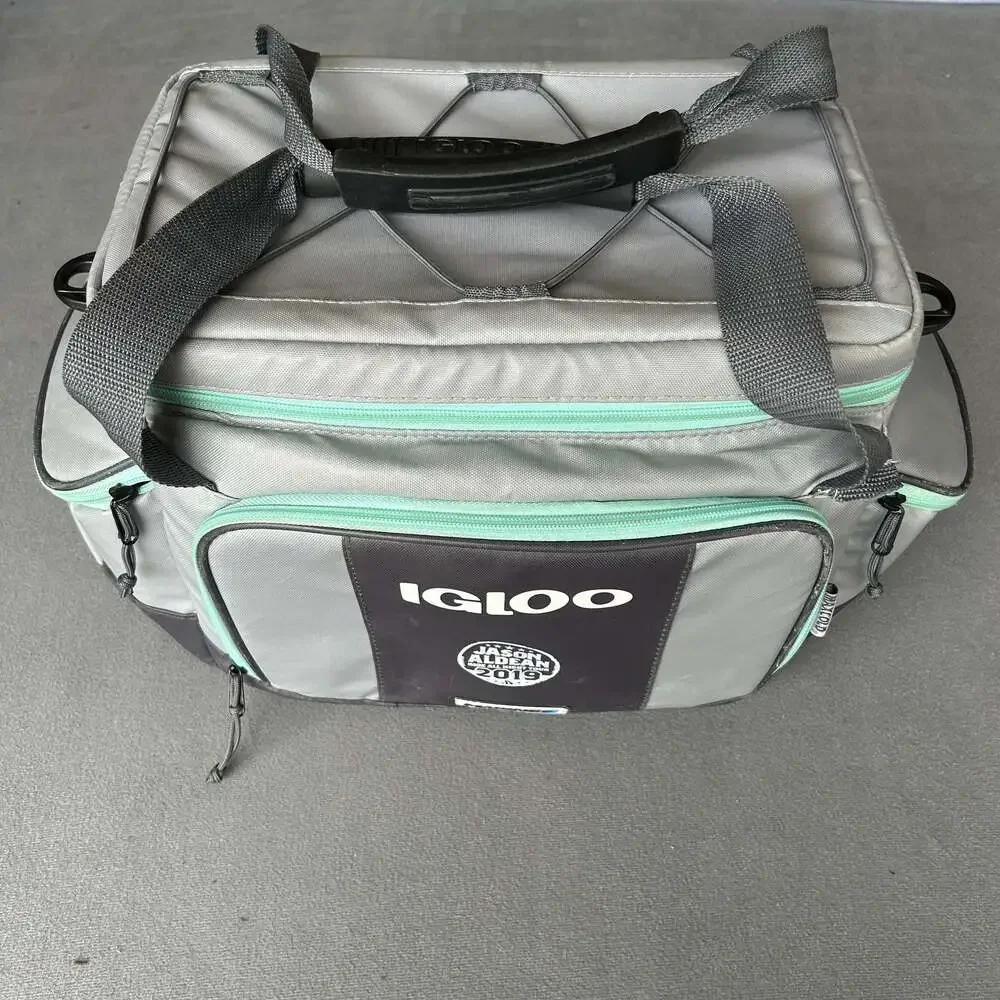 Jason Aldean 2019 Tour Igloo HLC 24-Quart Marine Cooler